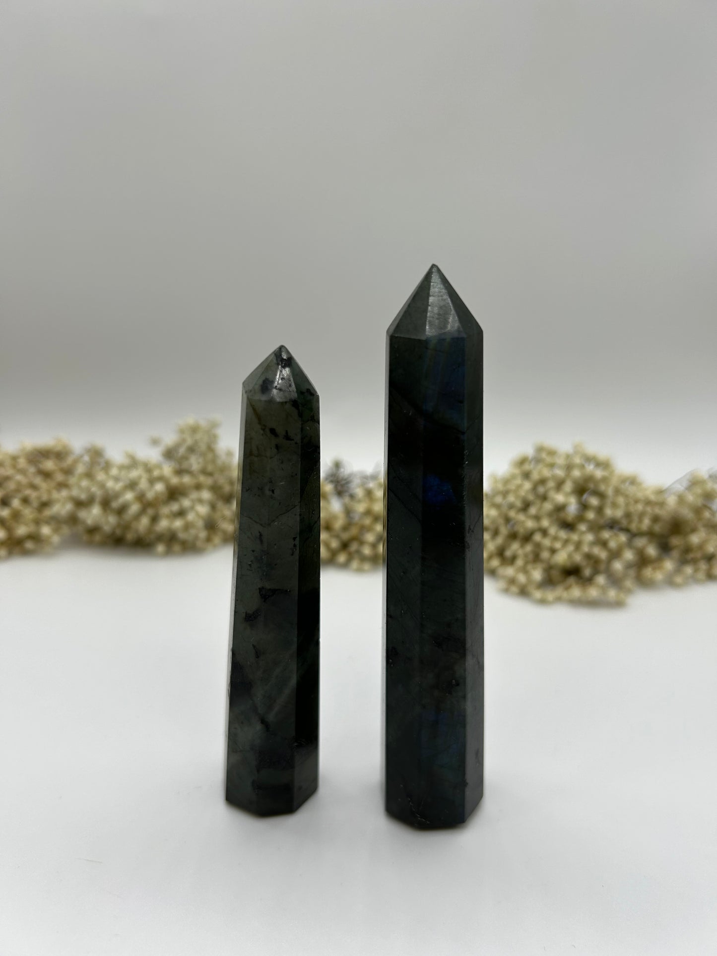 Labradorit Obelisk