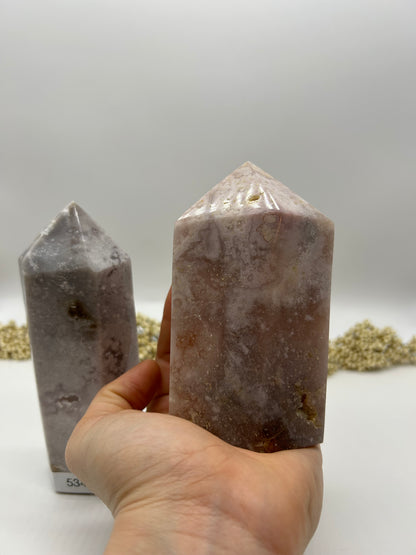 Kirschblüten Chalcedon Spitzen