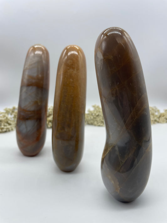 Mondstein Phallus