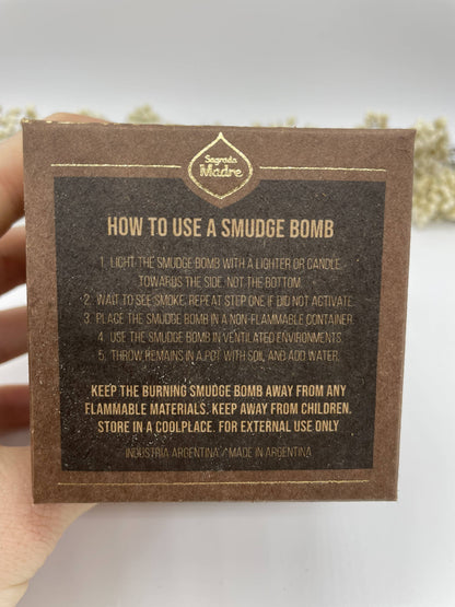 Olibanum Zimt Smudge Bomb